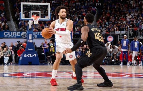 IM电竞-坎宁安25+10米切尔空砍31分 活塞主场力克骑士2-0